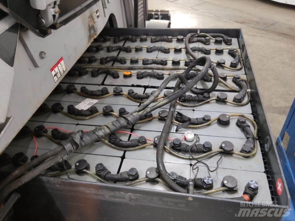 Still RX60-50/600 Elektro Stapler