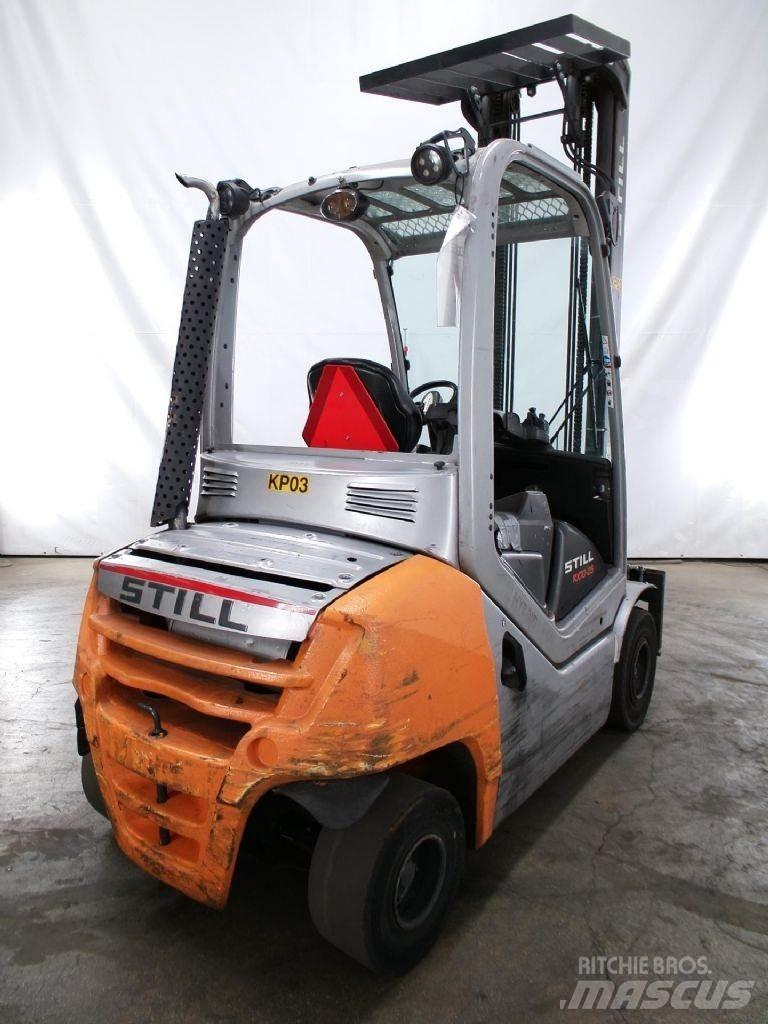 Still RX70-25 Diesel Stapler