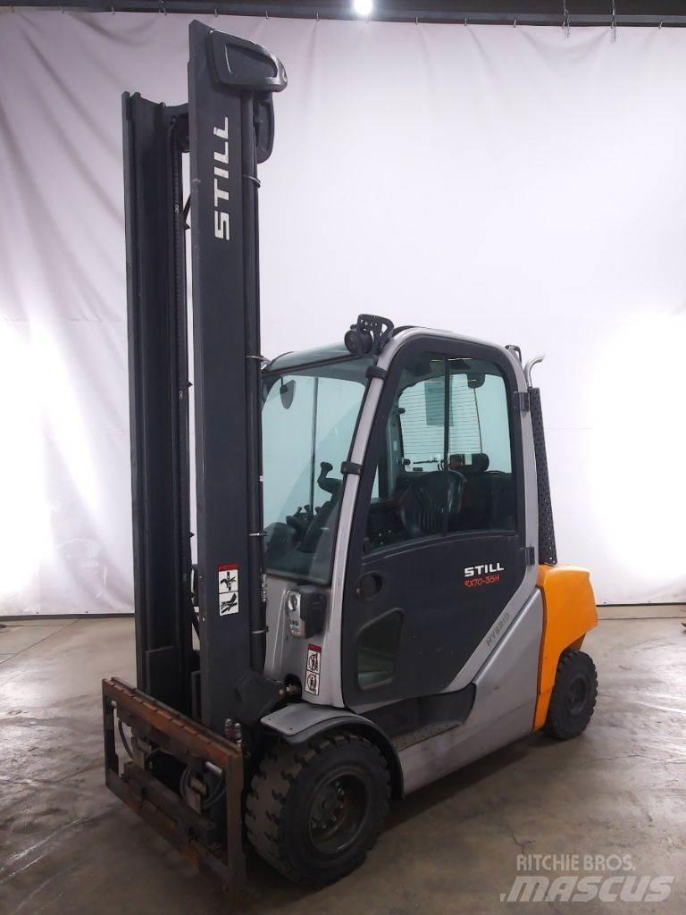 Still RX70-35H Diesel Stapler