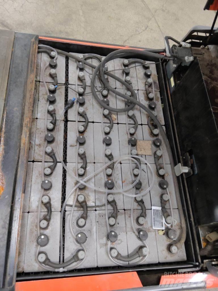 Toyota 7FBMF30 Elektro Stapler