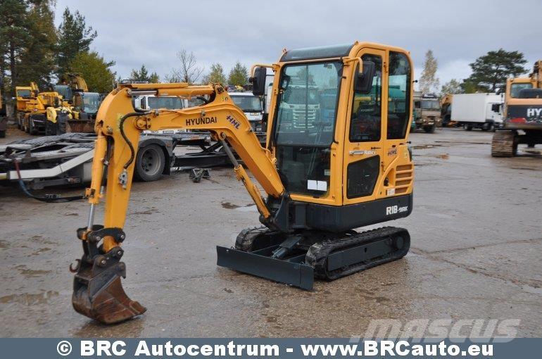 Hyundai R18-9AK Minibagger < 7t