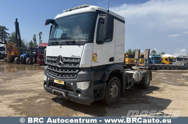 Mercedes-Benz Arocs Sattelzugmaschinen