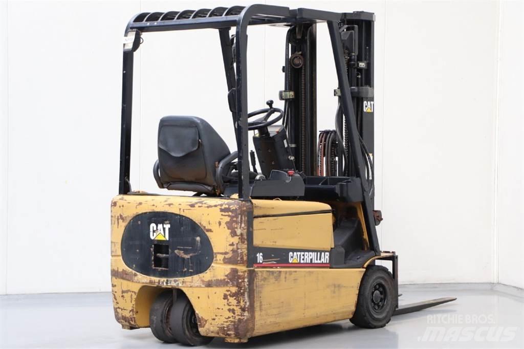 CAT EP16KT Elektro Stapler