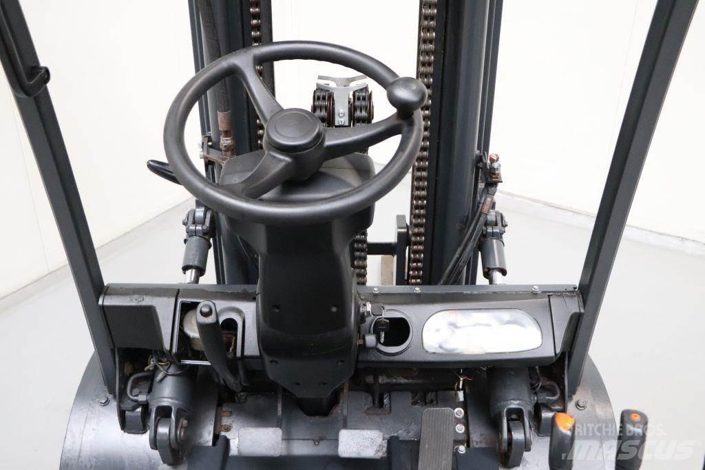 Doosan D35S Diesel Stapler