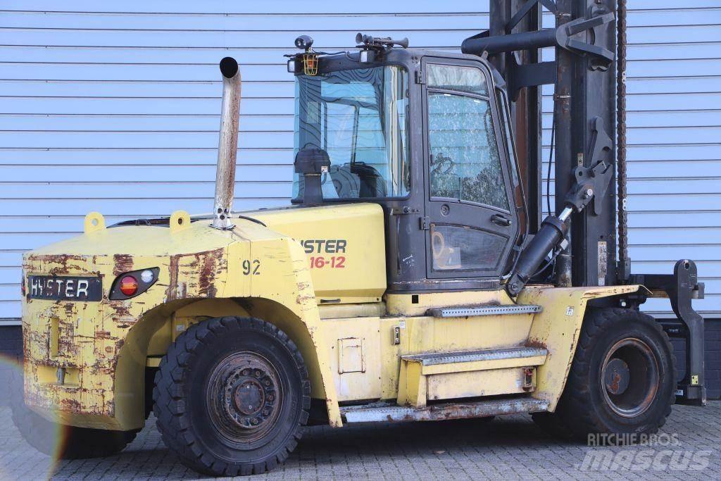 Hyster H16XM-12 Diesel Stapler