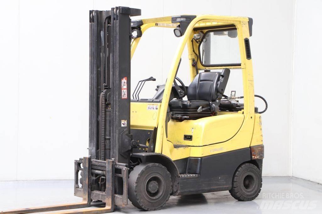 Hyster H2.0FTS Gas Stapler