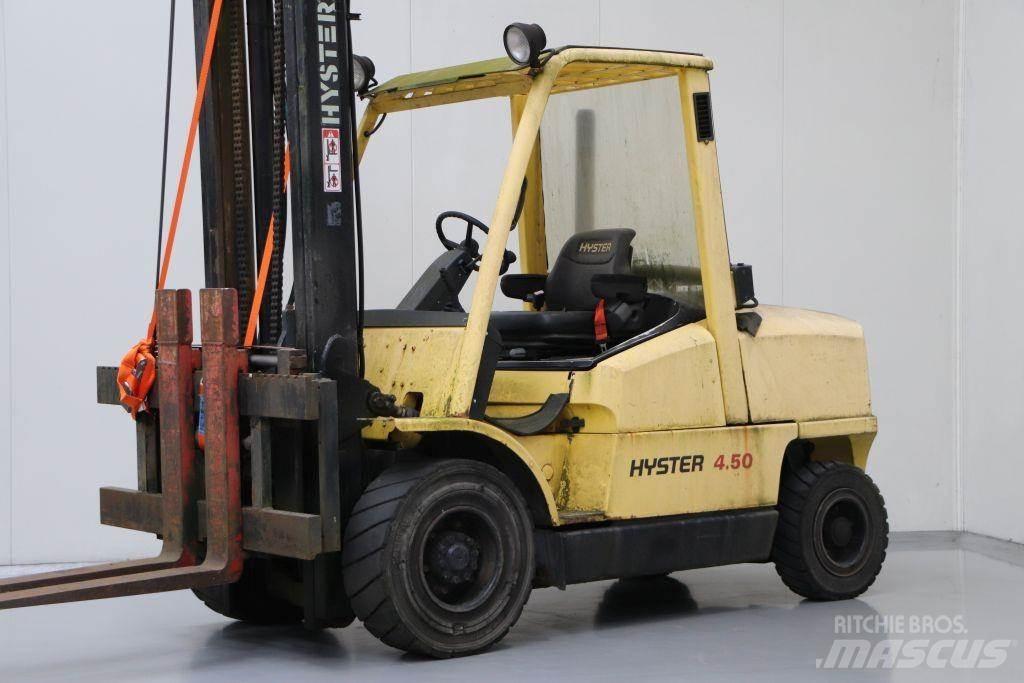 Hyster H4.5XM Gas Stapler
