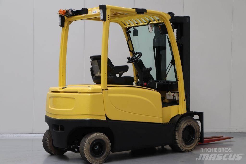 Hyster J3.0XN Elektro Stapler