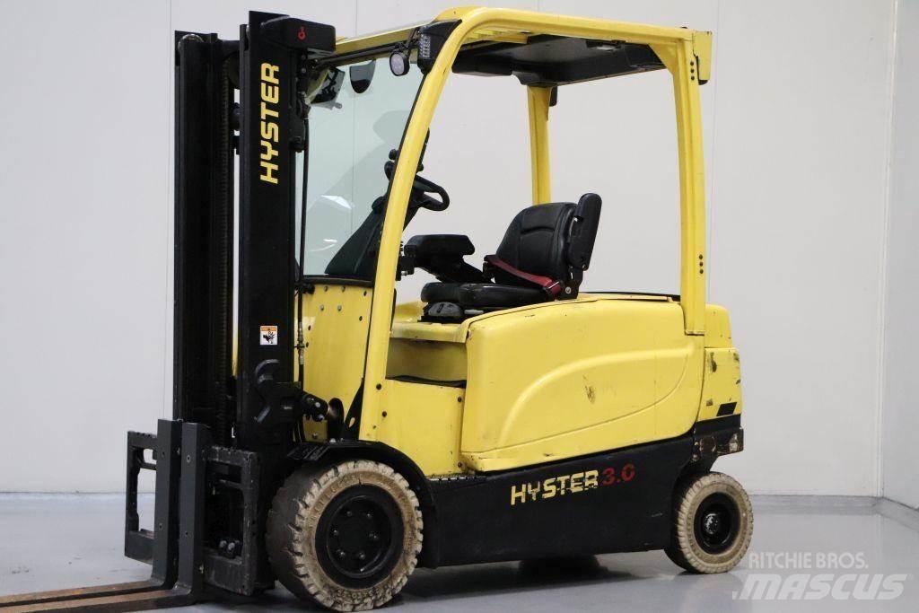 Hyster J3.0XN Elektro Stapler