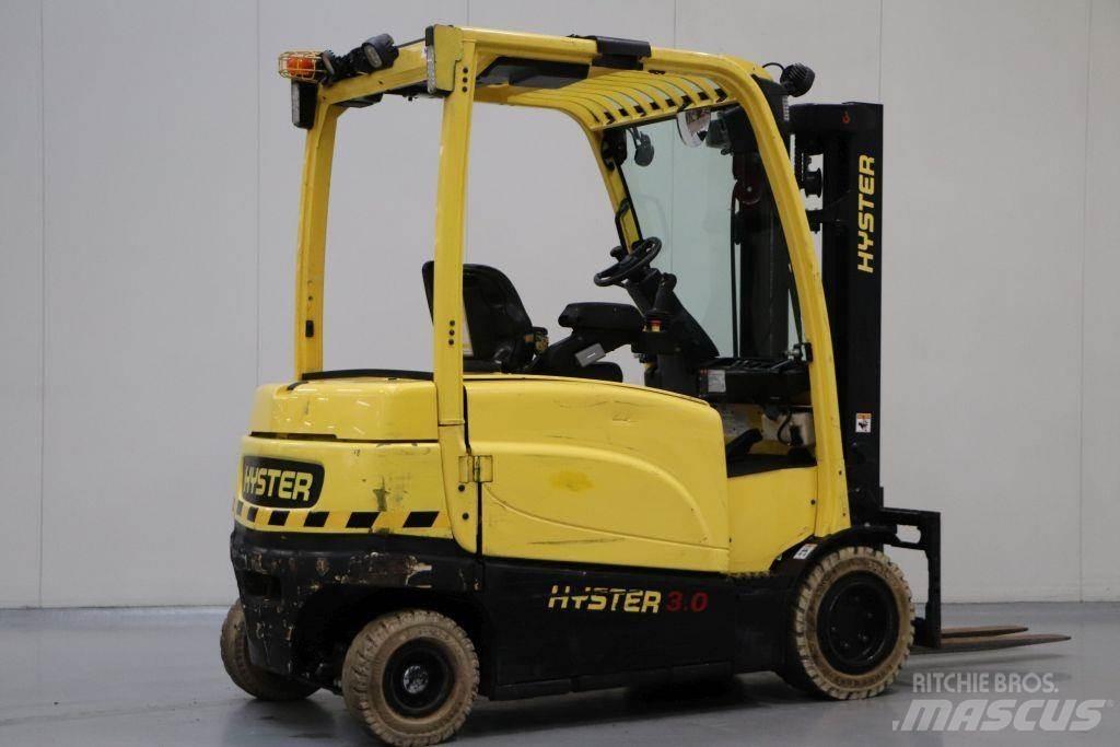 Hyster J3.0XN Elektro Stapler