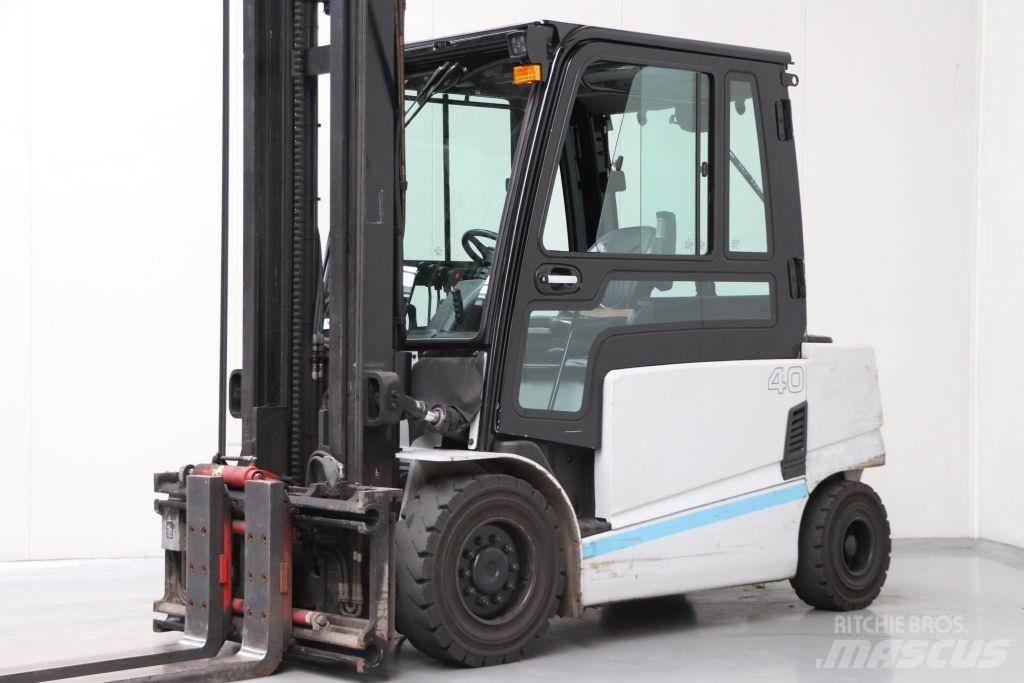 Hyundai 40B-9 Elektro Stapler