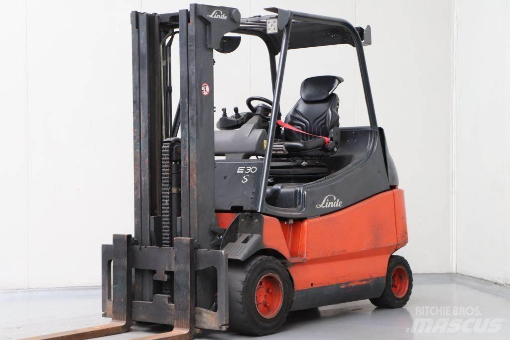 Linde E30S-03/600 Elektro Stapler