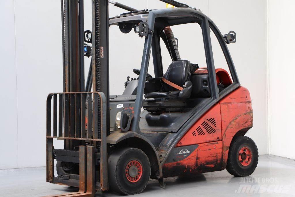 Linde H25T-02 Gas Stapler