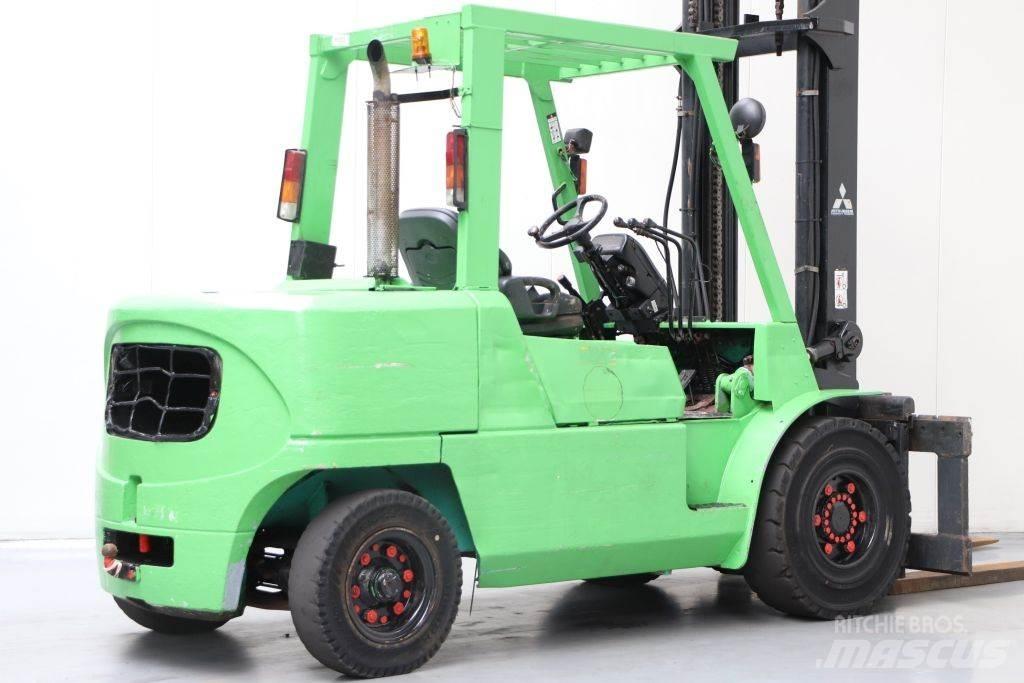 Mitsubishi FD50K Diesel Stapler