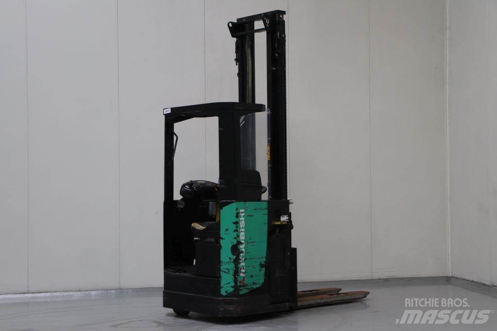 Mitsubishi SBS15NI Selbstfahrstapler