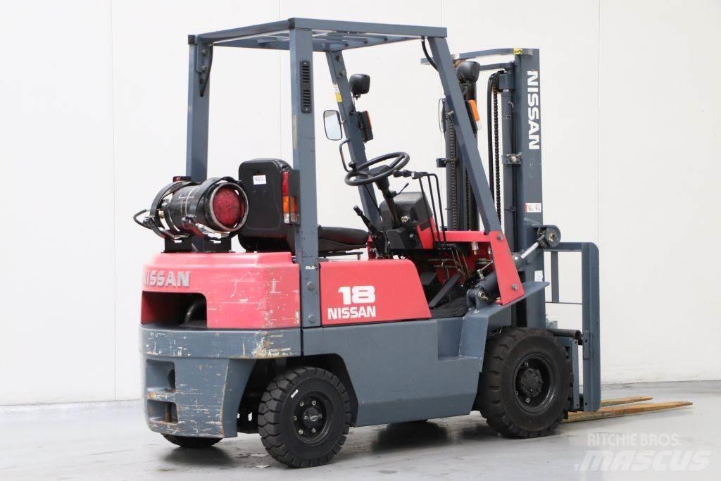 Nissan J01A18 Gas Stapler