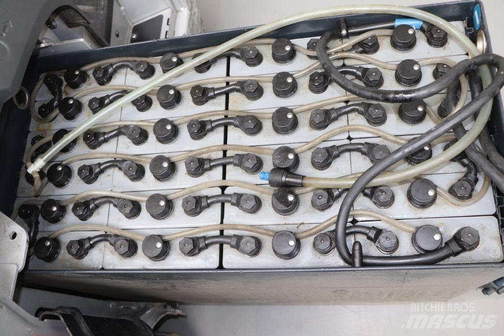 Still LTX70 Schlepper