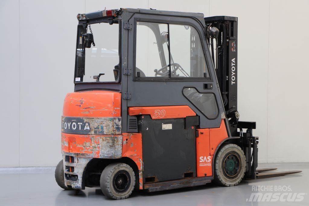 Toyota 7FBMF30 Elektro Stapler