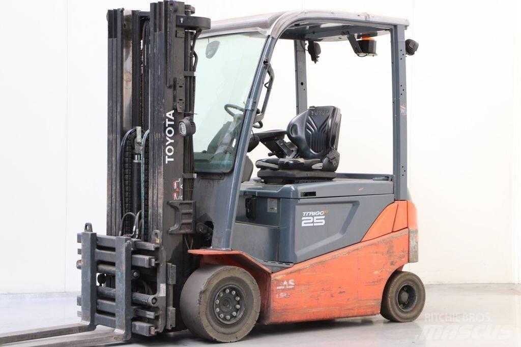 Toyota 8FBMKT25 Elektro Stapler