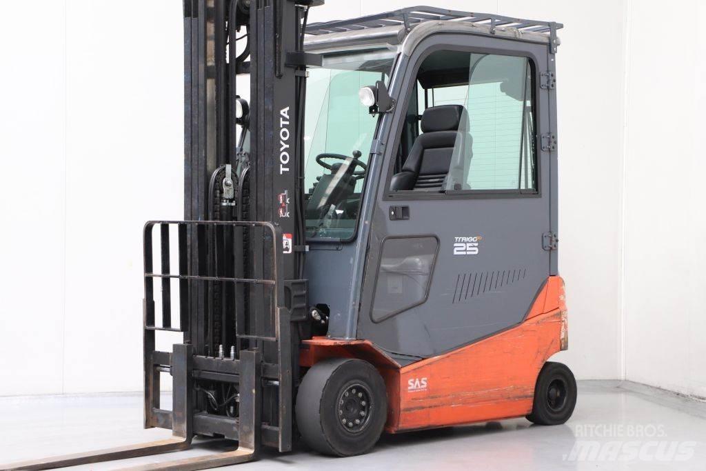 Toyota 8FBMT25 Elektro Stapler