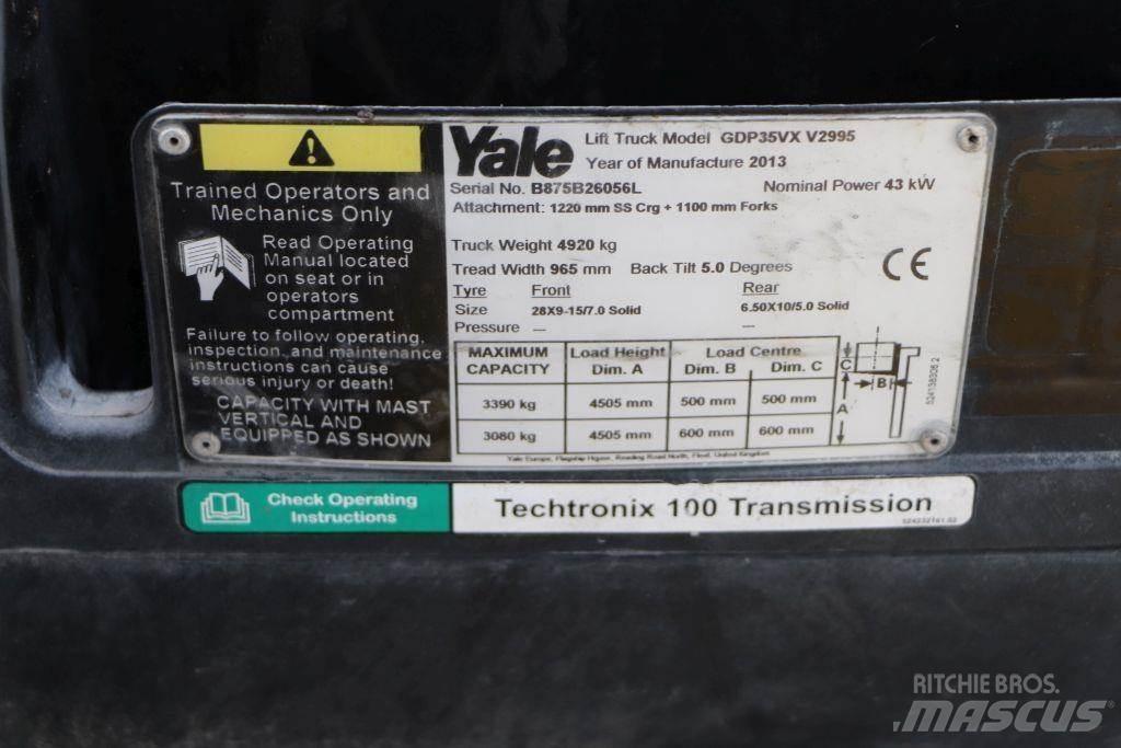 Yale GDP35VX Diesel Stapler