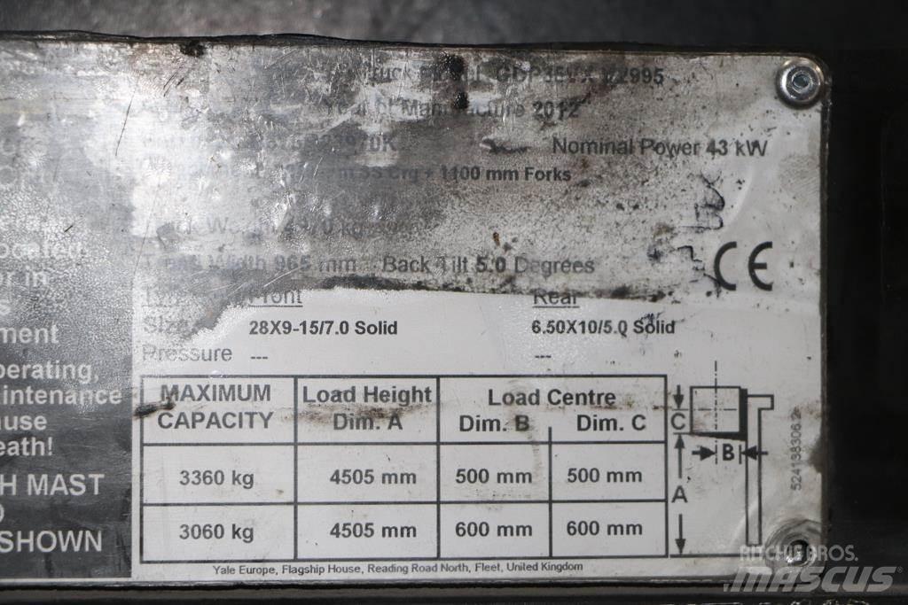 Yale GDP35VX Diesel Stapler
