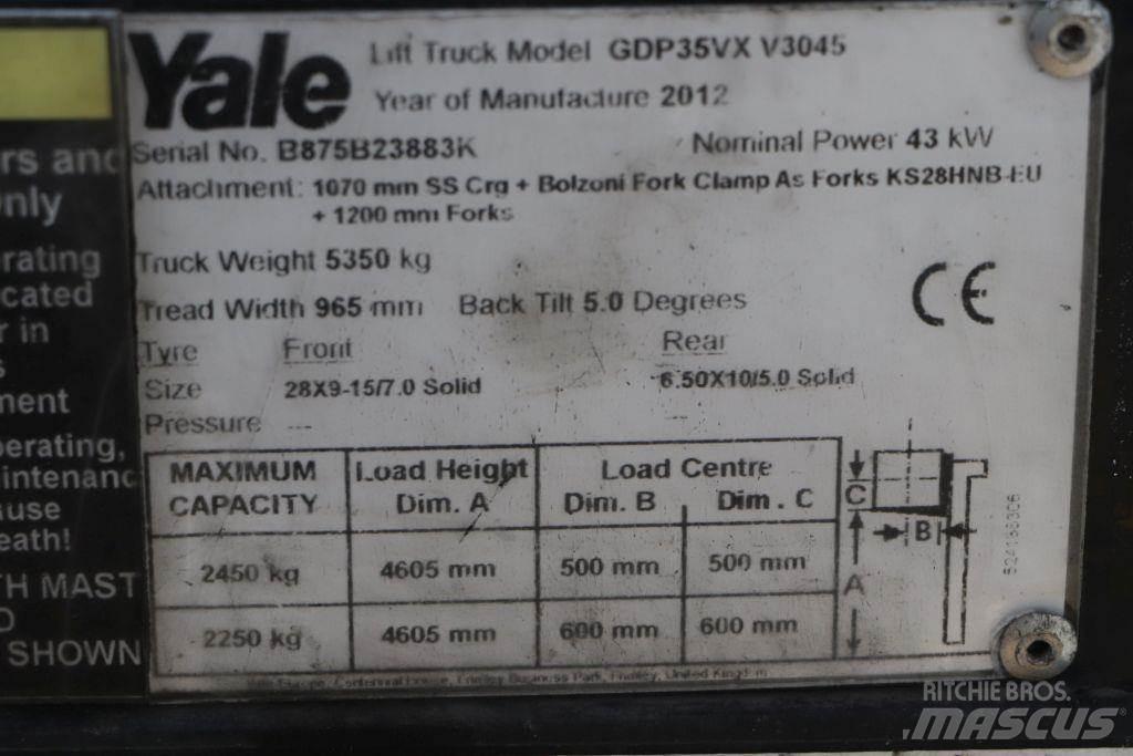 Yale GDP35VX Diesel Stapler