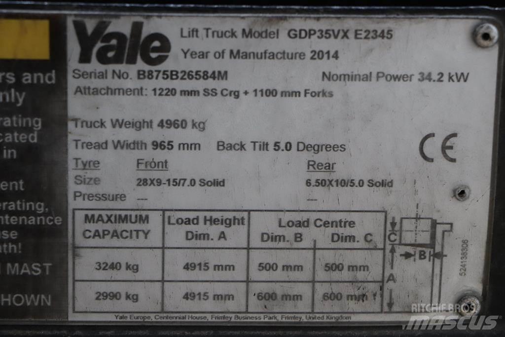 Yale GDP35VX Diesel Stapler
