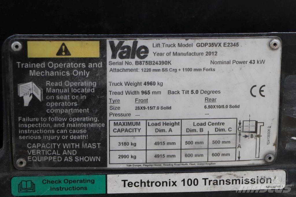 Yale GDP35VX Diesel Stapler
