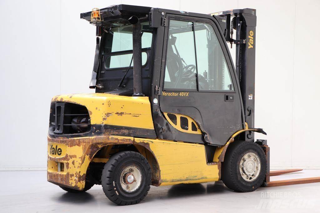 Yale GDP40VX6 Diesel Stapler