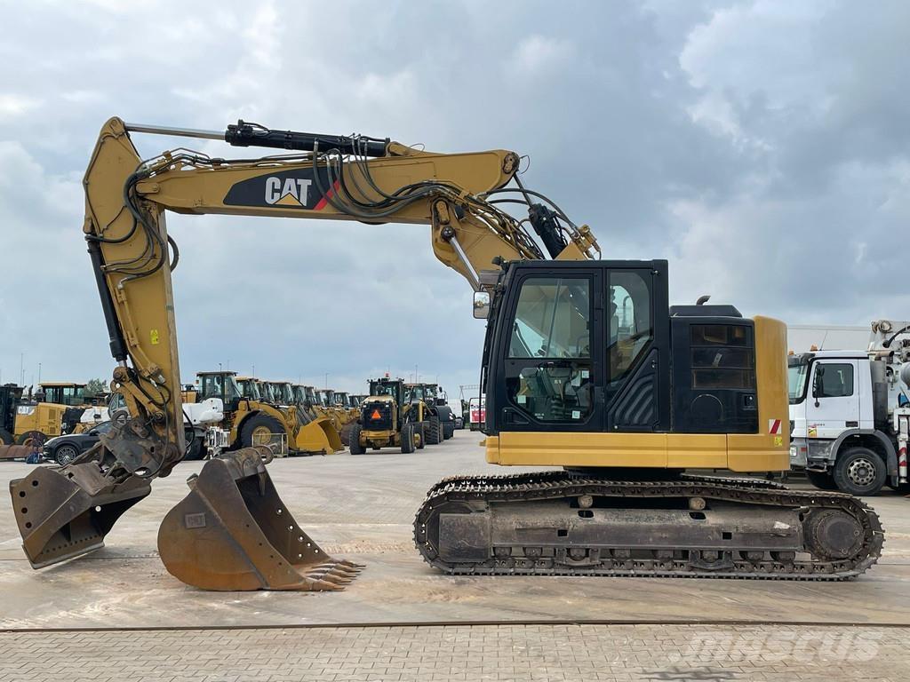 CAT 325F LCR Raupenbagger