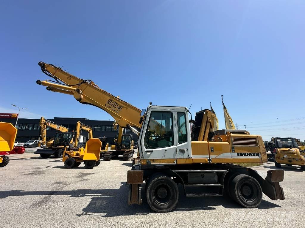 Liebherr A 924 Materialumschlag