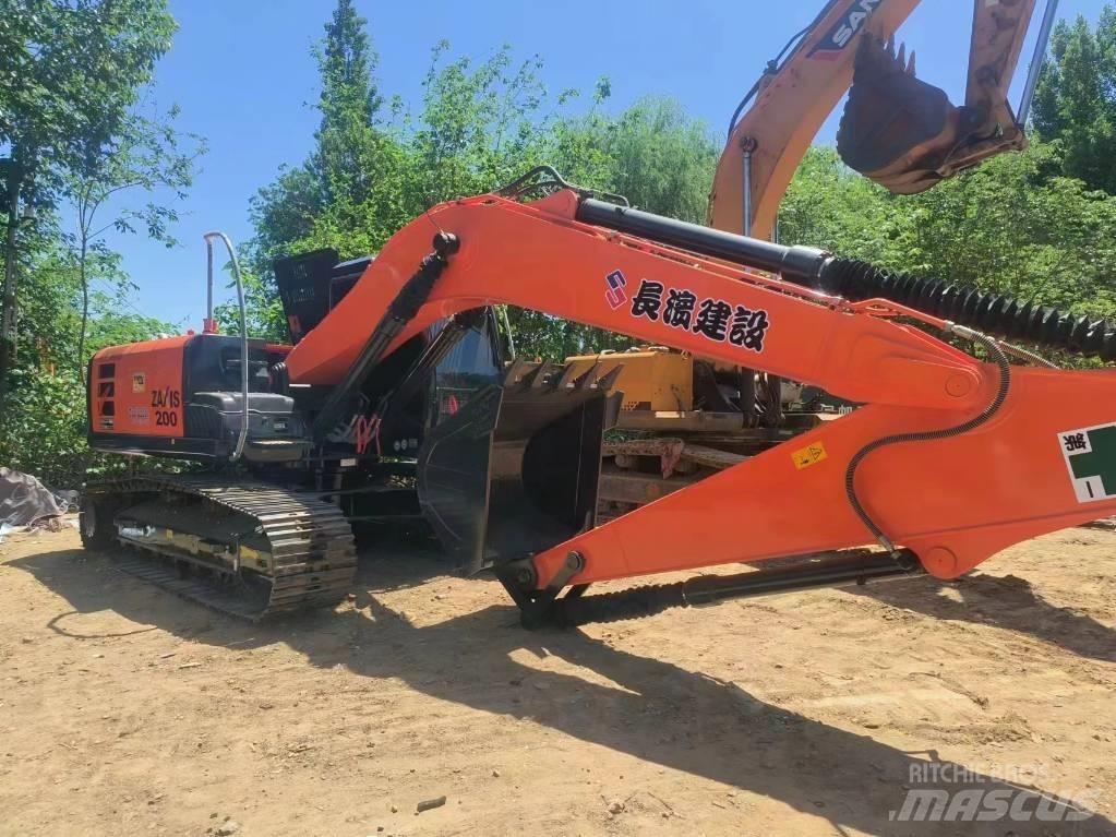 Hitachi ZX200 Raupenbagger