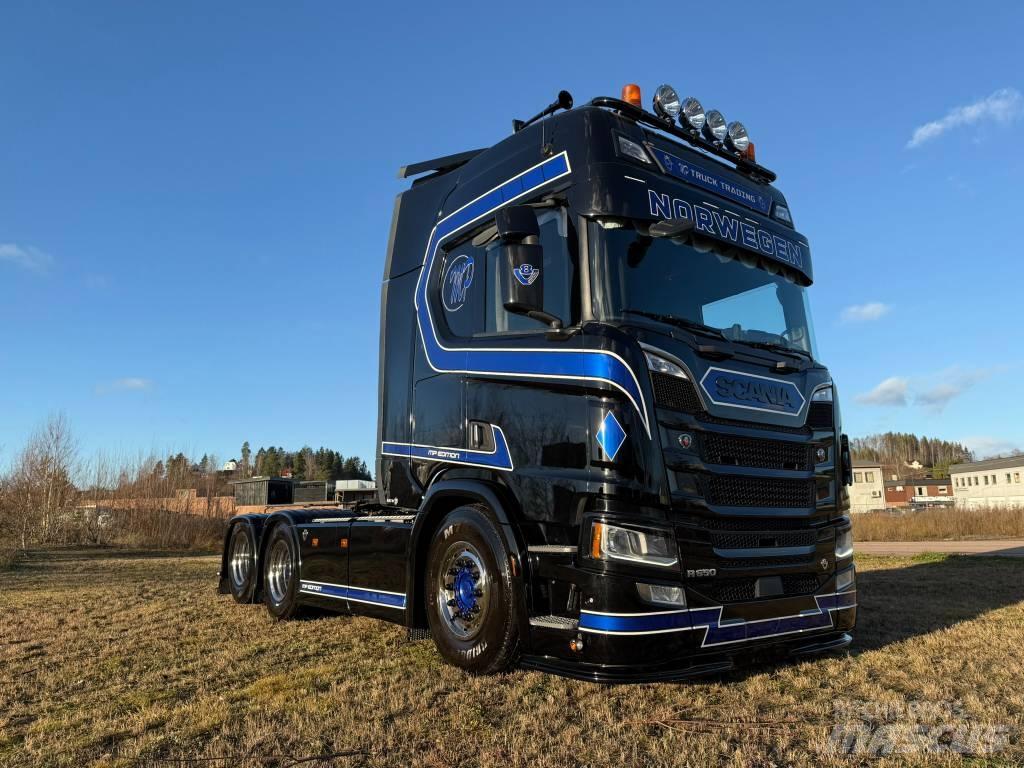 Scania R 650 Sattelzugmaschinen
