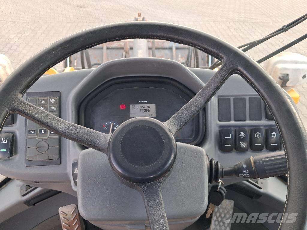 Volvo L 30 G Radlader