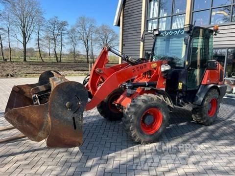 Kubota R 082 Radlader