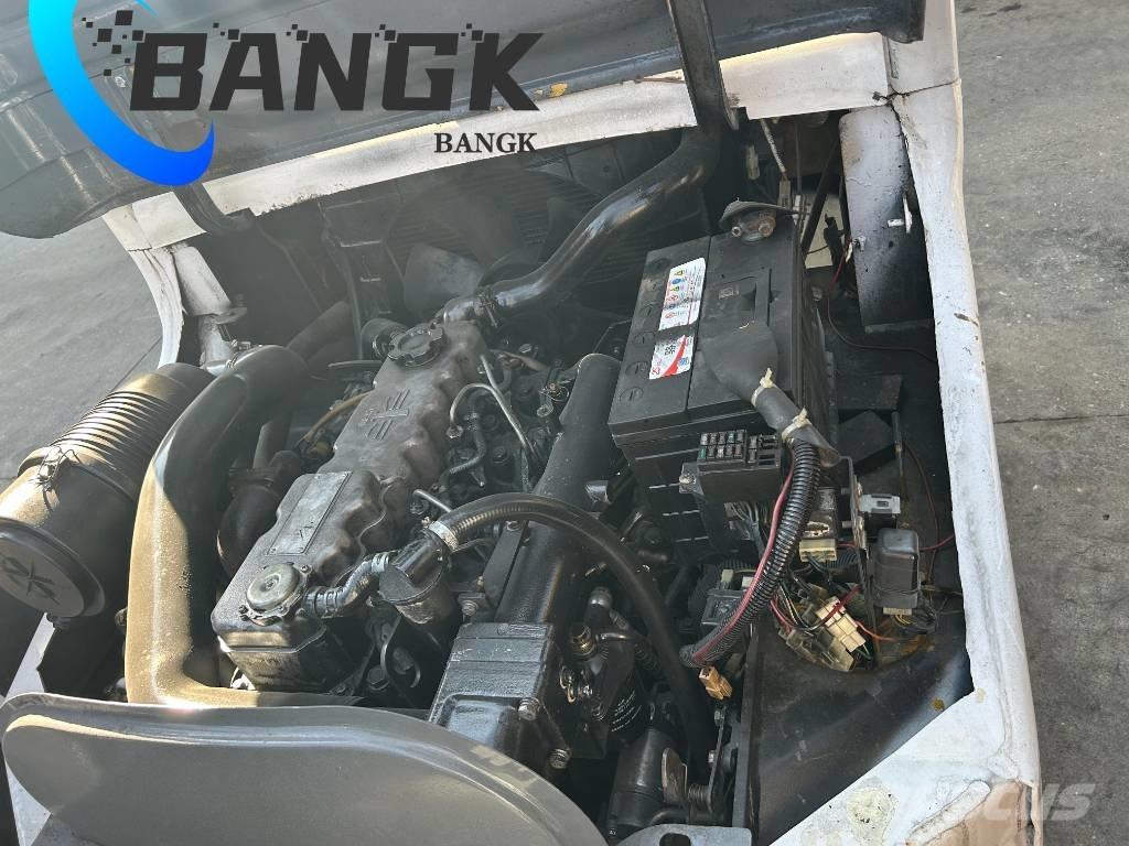 TCM FD30T3C Diesel Stapler