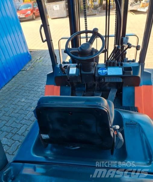 Toyota FD 35 Diesel Stapler