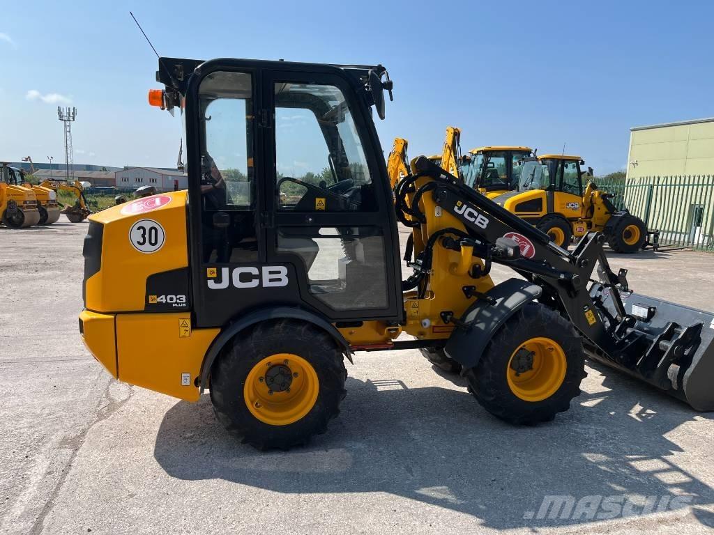 JCB 403ag plus Traktoren
