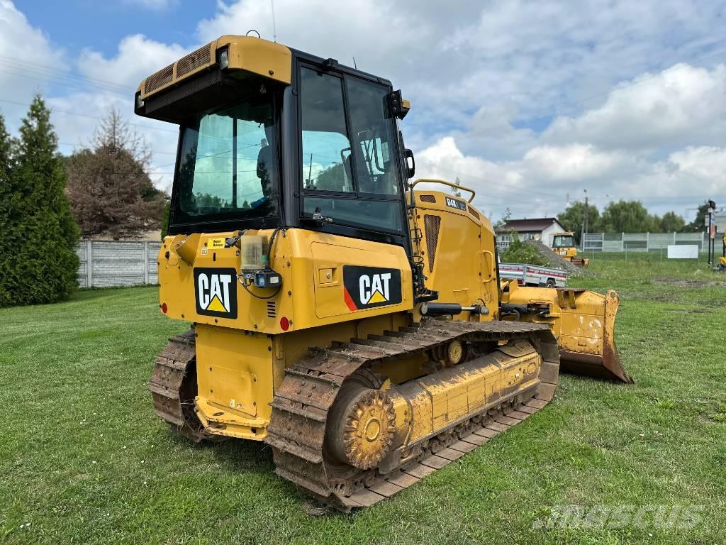 CAT D 4 K 2 XL Bulldozer