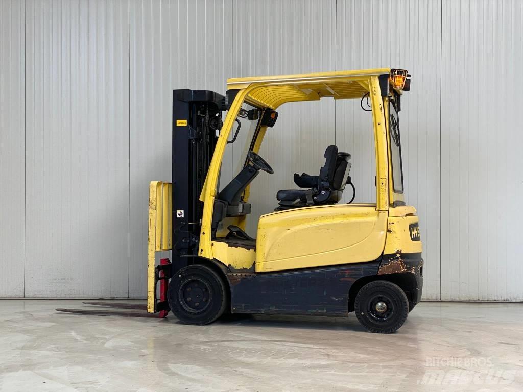 Hyster J2.5XN Elektro Stapler