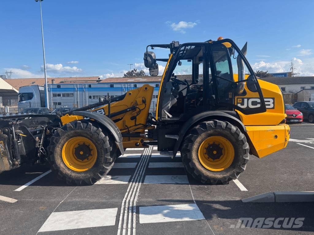 JCB TM 320 S Teleskoplader für Landwirtschaft