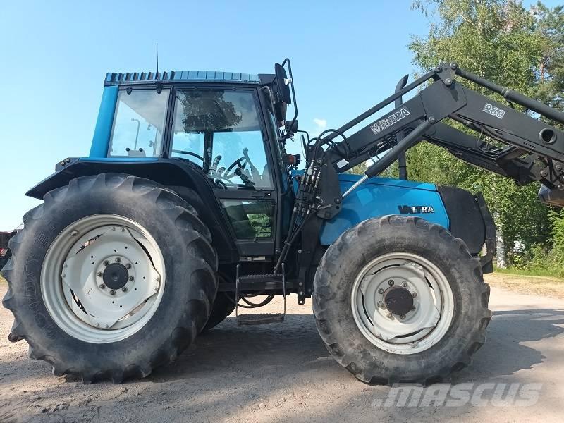 Valtra 6400 Traktoren