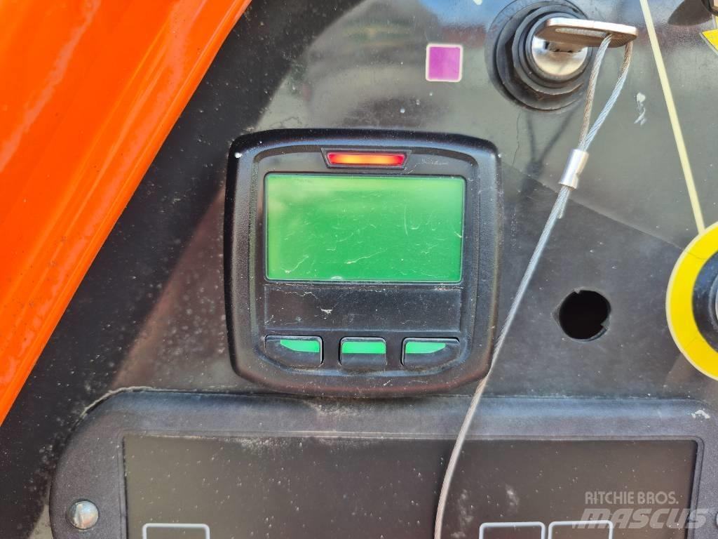 JLG 450 AJ Gelenkteleskoparbeitsbühnen