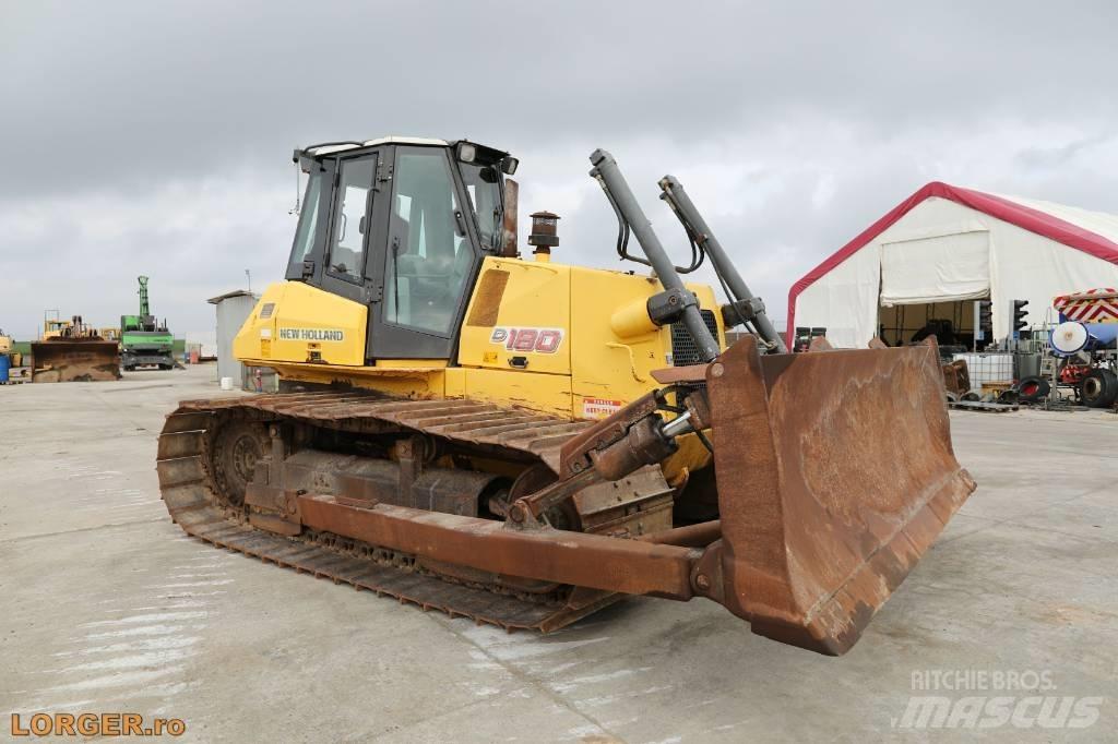 New Holland D 180 Bulldozer
