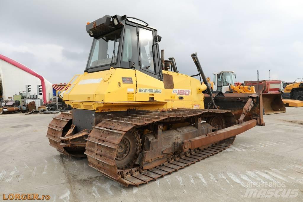 New Holland D 180 Bulldozer