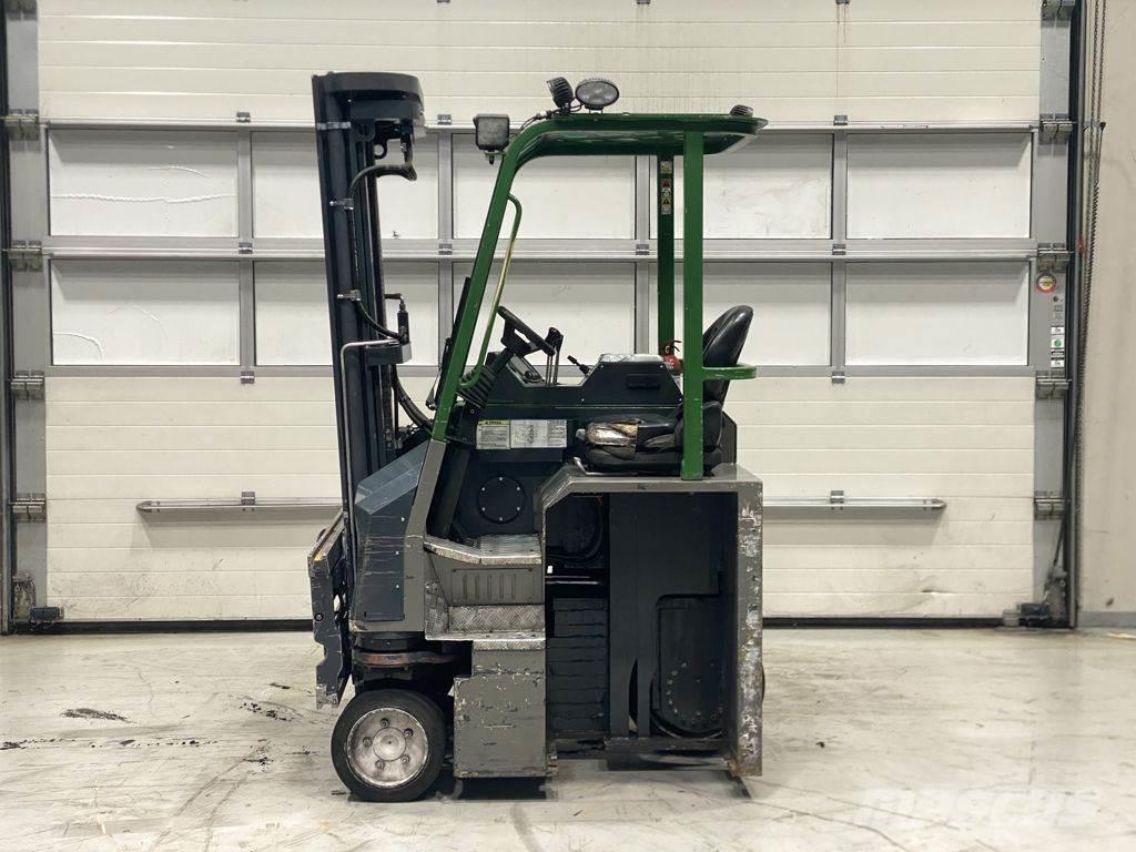 Combilift CBE2500 Seitenstapler