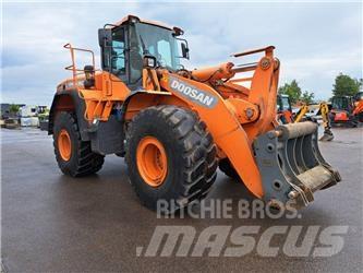 Doosan DL 450-3 Radlader