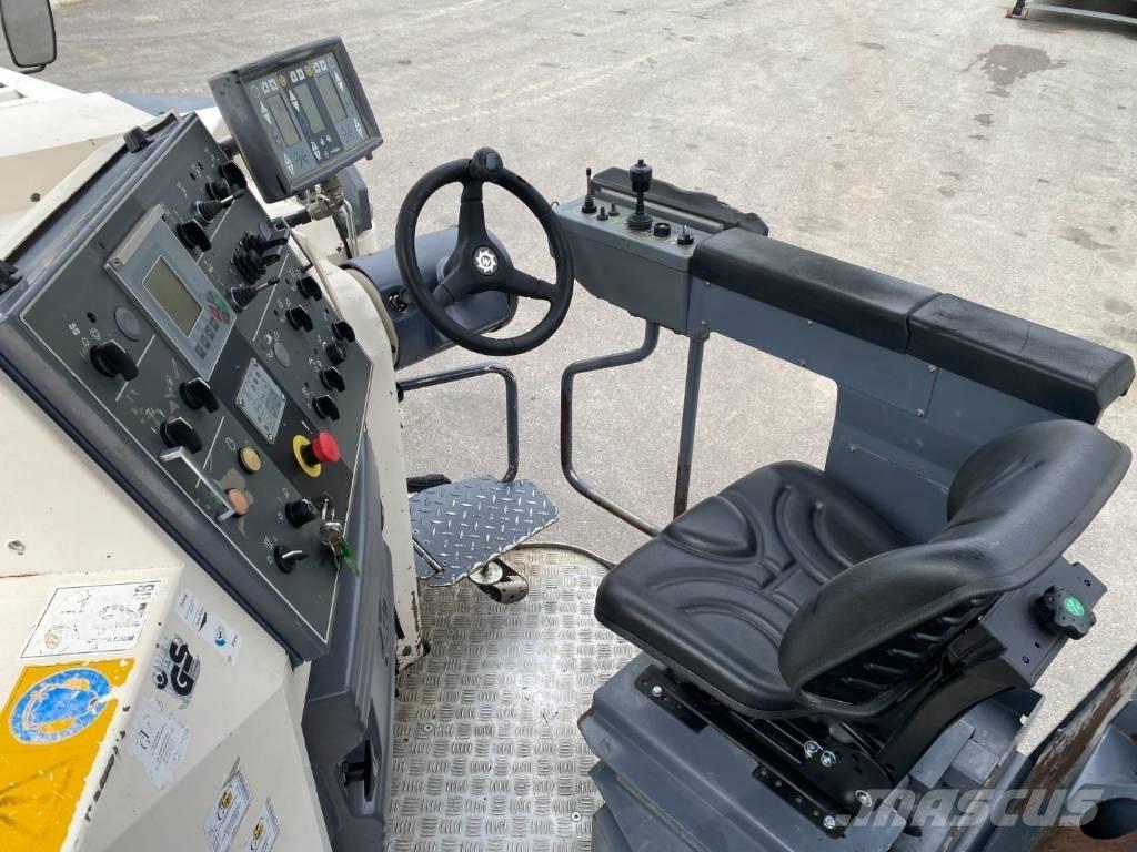 Wirtgen W 100 Fi Asphaltfräsen