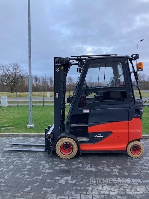 Linde E30/600HL/387 Elektro Stapler